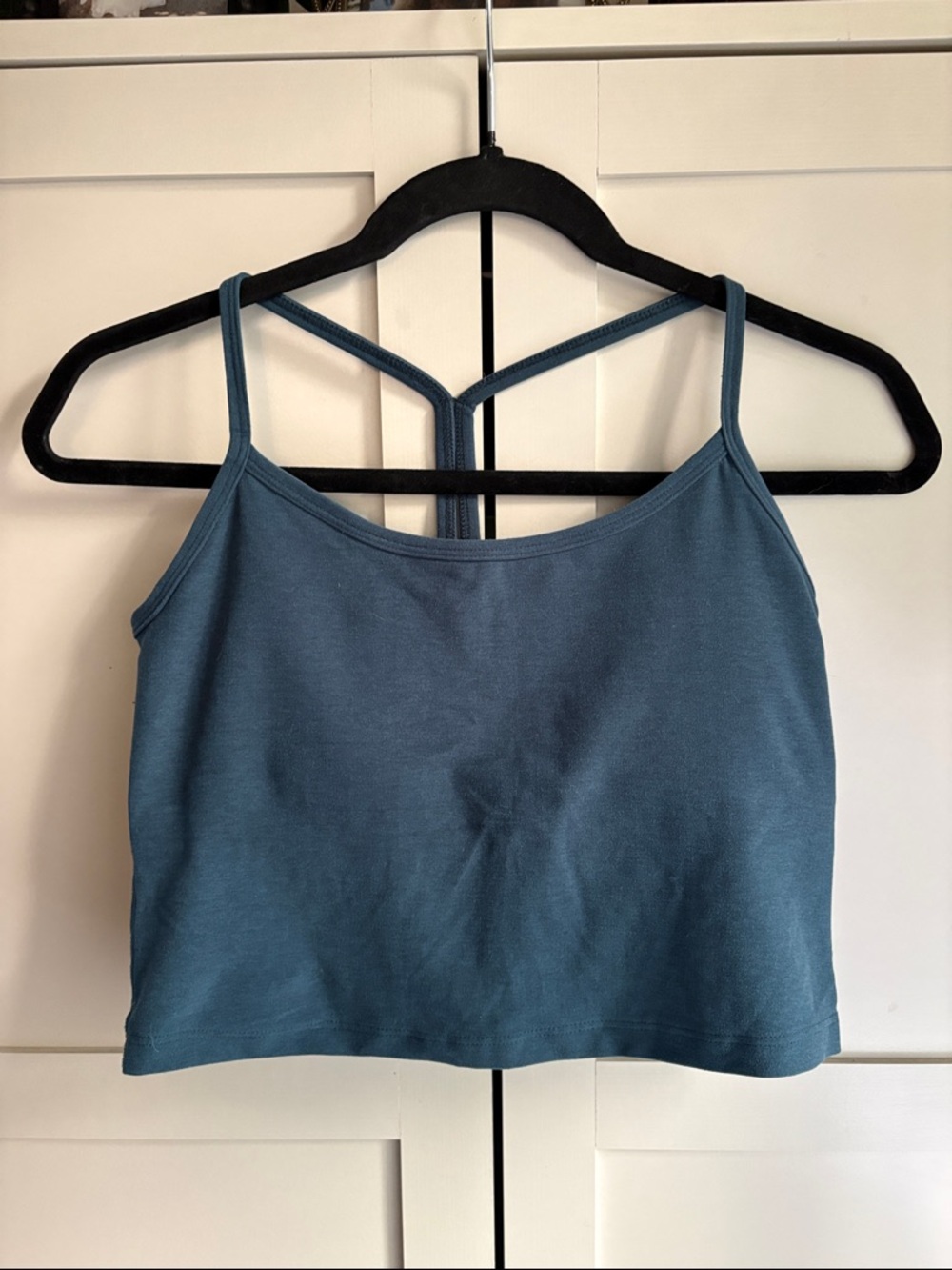 Beyond Yoga Strappy Crop Sports Bra Tank
